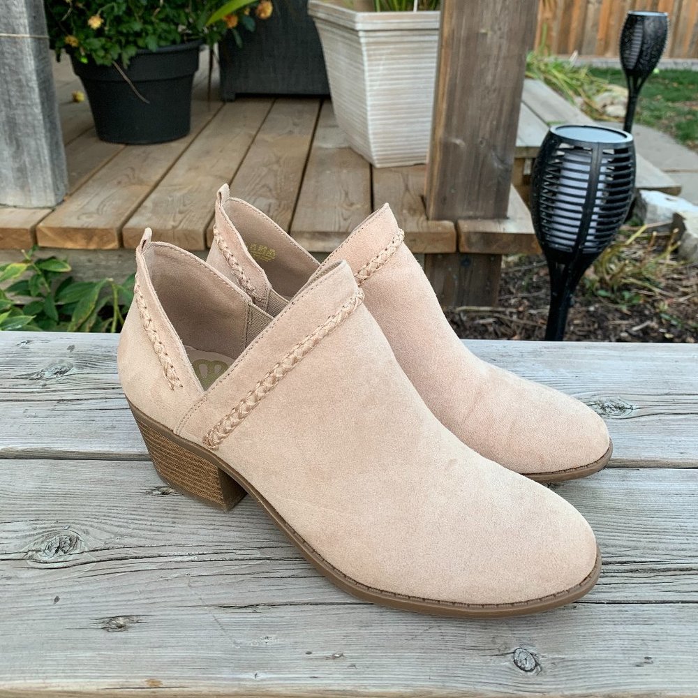 Ankle boots